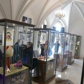 Muzeum katedralne znajduje się w dawnych salkach katechetycznych