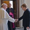 Franciszek przyjął na audiencji Merkel