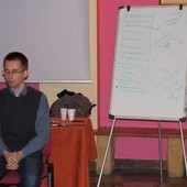 Kurs w Sochaczewie prowadził Krzysztof Kasprzak, trener i członek Fundacji "Stop aborcji"