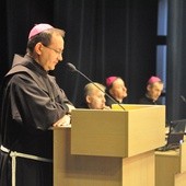 Bp Damian Muskus mówi o szansach Światowych Dni Młodzieży w Krakowie