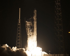 Udany start rakiety firmy SpaceX 