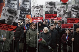 Demonstracja w Moskwie 1 marca 2015 zamieniła się w żałobny marsz  