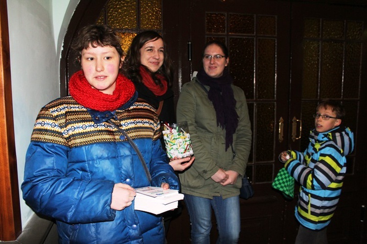 Krzyż ŚDM i ikona Matki Bożej w Cieszynie