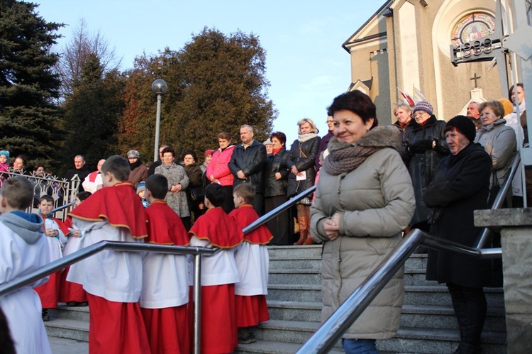 Krzyż ŚDM i ikona Matki Bożej w Rajczy