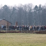 Droga Krzyżowa o trzeźwość narodu w KL Auschwitz-Birkenau