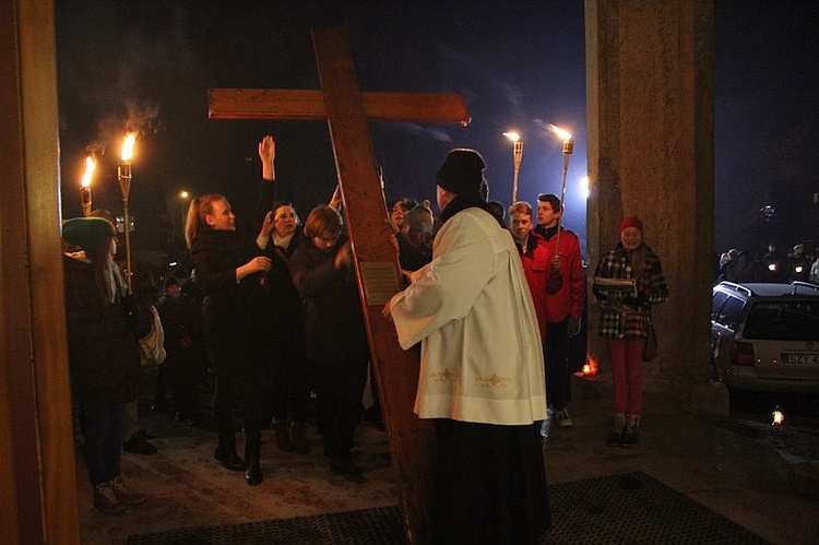 Krzyż i ikona Matki Bożej w Szczyrku