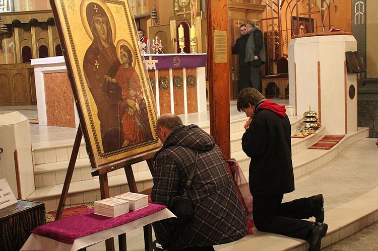 Krzyż i ikona Matki Bożej w Bielsku-Białej - cz. 1