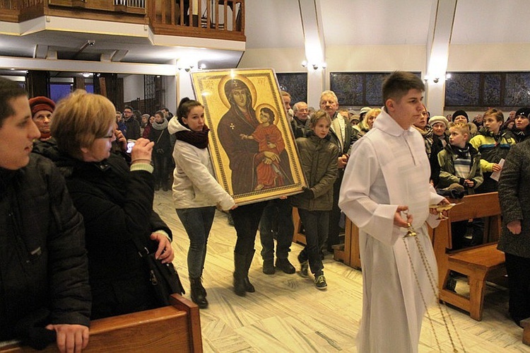 Krzyż i ikona Matki Bożej w Bielsku-Białej - cz. 1