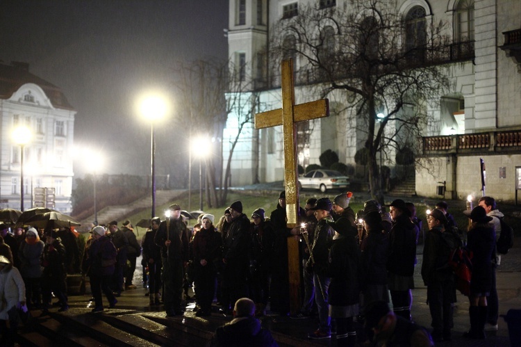 Krzyż i ikona Matki Bożej w Bielsku-Białej - cz. 2