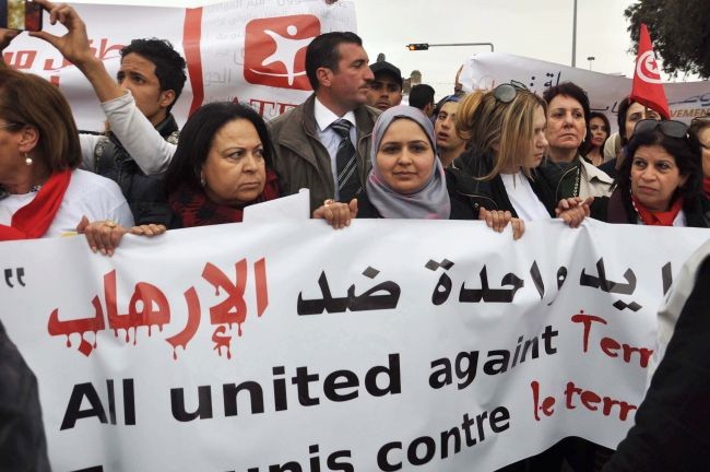 Ciała ofiar zamachu w Tunisie są już w Polsce