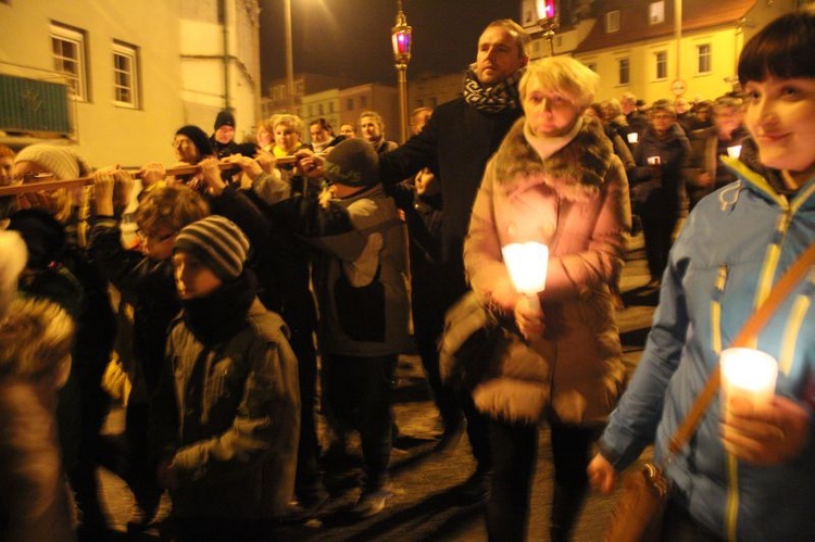 Droga Krzyżowa ulicami Głogówka