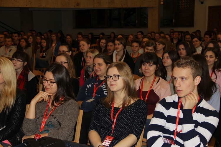 Forum młodzieży - warsztaty uwielbieniowe