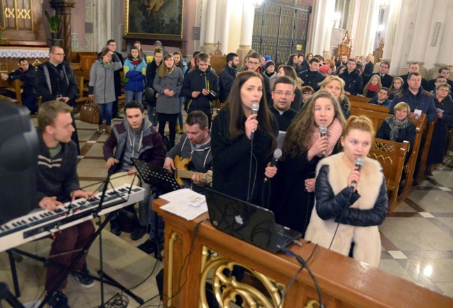 Droga Krzyżowa ulicami Radomia