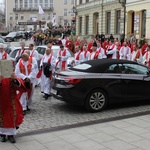 Niedziela Palmowa - procesja do katedry