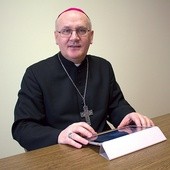  – Zdając maturę, nie brałem jeszcze poważnie pod uwagę możliwości wstąpienia do seminarium duchownego  – wyznaje abp Józef Górzyński 