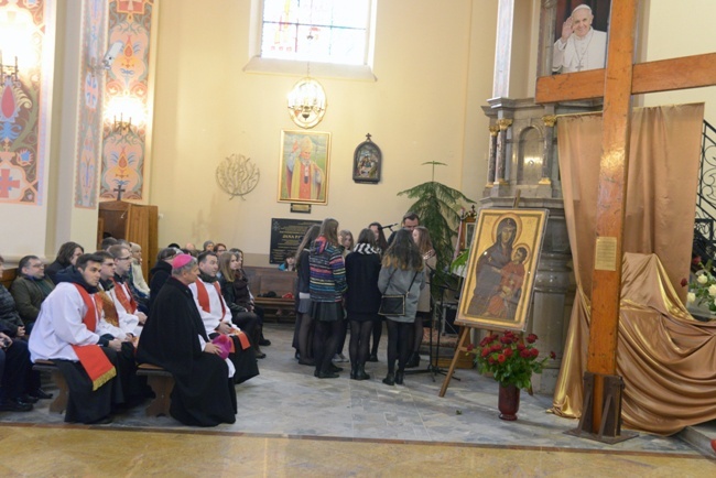 Powitanie symboli ŚDM w diecezji radomskiej