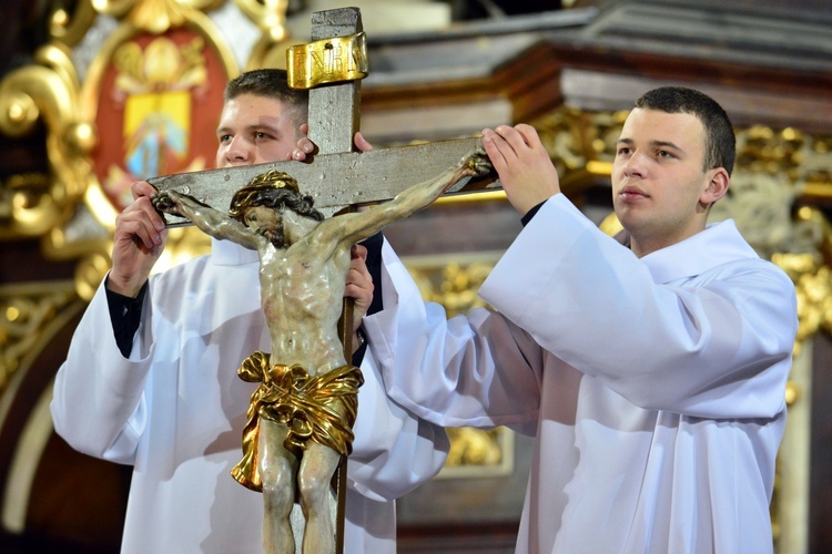 Wielki Piątek - Krzyż