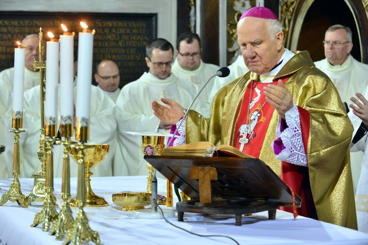 Wigilia Paschalna - Woda i Eucharystia