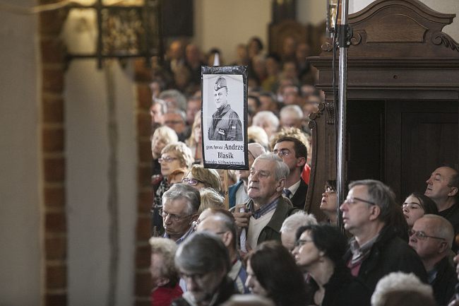 Msza św. za ofiary katastrofy smoleńskiej