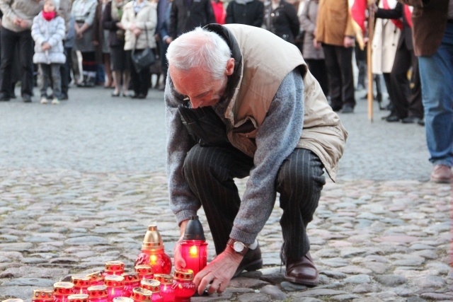 Modlitwa za ofiary tragedii smoleńskiej