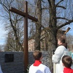 Krzyż w parafii franciszkańskiej w Gliwicach