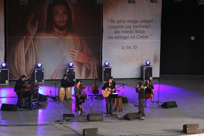 Koncert "To jednak miłość"