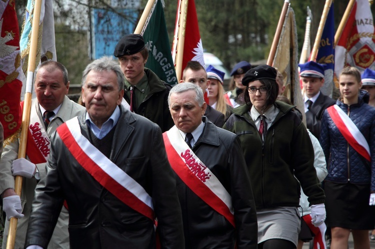 Obchody 75. rocznicy zbrodni katyńskiej w Głogowcu