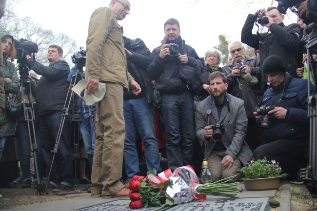 Uroczyste odsłonięcie tablicy ku czci "Inki" i "Zagończyka"