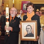  W procesji niesiono m.in. obraz bł. ks. Adolfa Kolpinga i świecę