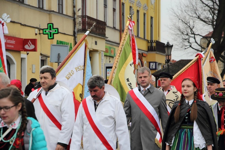 Poświęcenie sztandaru pszczelarzy