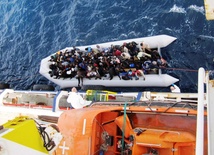 Rozbitek: na pokładzie było 950 osób