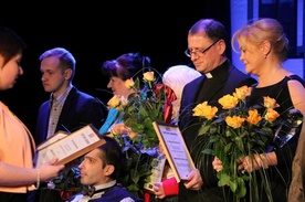 Nominowani w kategorii Dobroczyńca Roku. Laureatką została Małgorzata Janik-Podgórska (pierwsza z prawej)