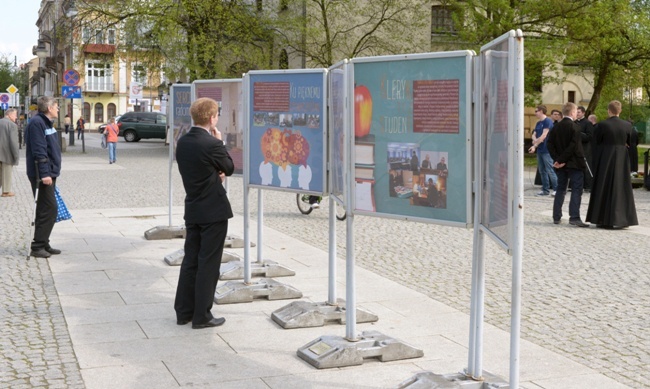 "Serce diecezji - radomski pentagon" - wystawa o radomskim seminarium