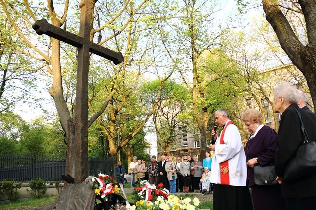 55. rocznica obrony krzyża nowohuckiego
