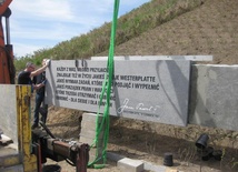 Nowy pomnik na Westerplatte