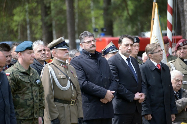 75. rocznica śmierci Henryka Dobrzańskiego ”Hubala”