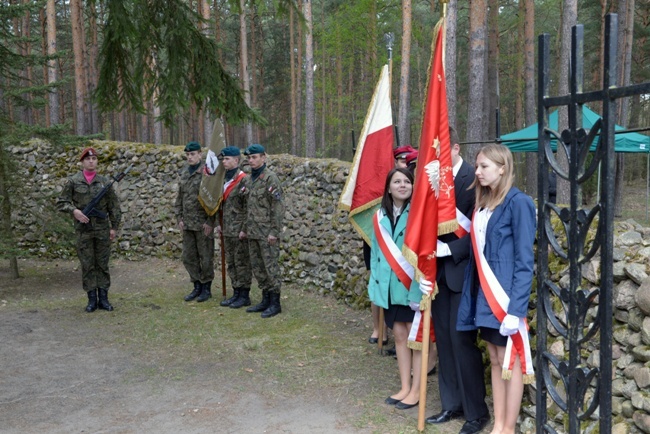 75. rocznica śmierci Henryka Dobrzańskiego ”Hubala”