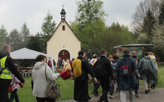 Pielgrzymka do sanktuarium w Zabrzu-Rokitnicy