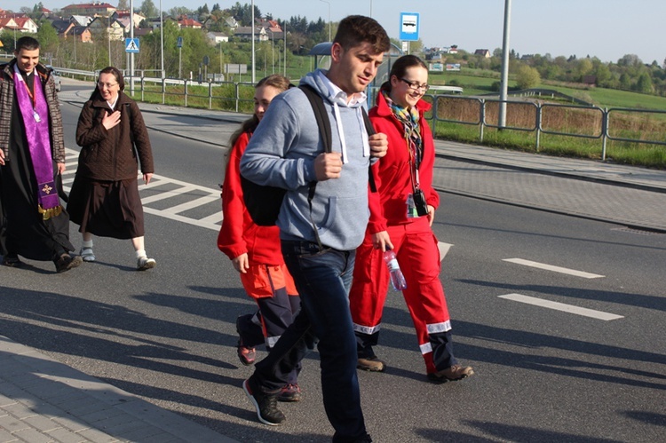 Na trasie czwartego dnia: z Mogilan do celu! - cz. 2