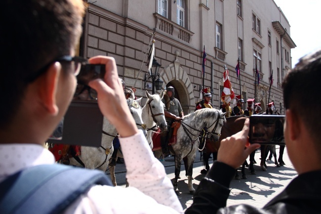 Msza św. i pochód patriotyczny