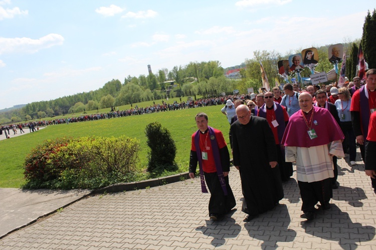 Od św. Jana Pawła II do św. Faustyny