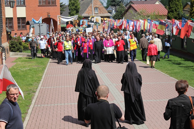 Od św. Jana Pawła II do św. Faustyny