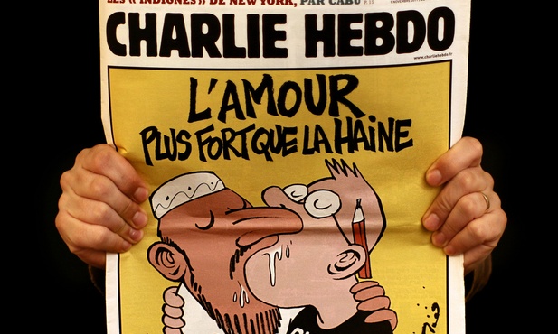 Owacje na stojąco dla "Charlie Hebdo" 