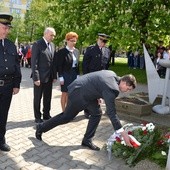 W Skierniewicach hołd poległym oddał m.in. prezydent miasta Krzysztof Jażdżyk