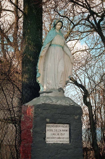 Kapliczki w obiektywie Adama Gryczyńskiego