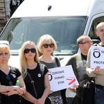 Protest pielęgniarek i położnych na Rynku Głównym