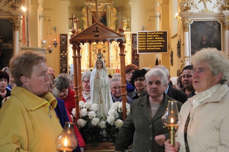 Nabożeństwo fatimskie w Głogowcu