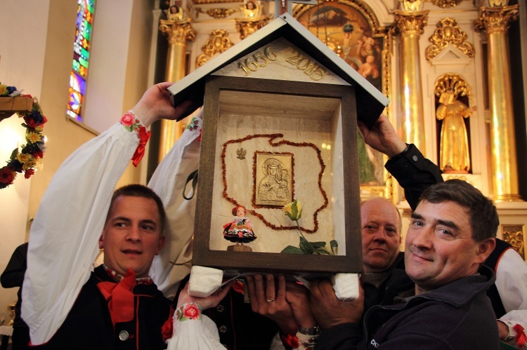 360. Łowicka Piesza Pielgrzymka na Jasną Górę, cz. I