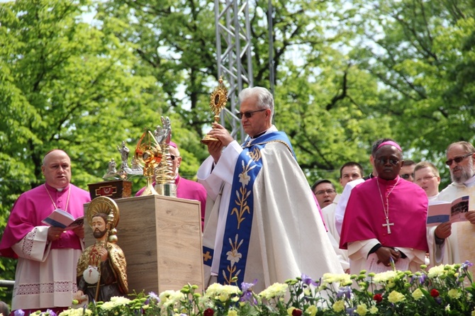 Męska pielgrzymka do Matki Bożej Piekarskiej