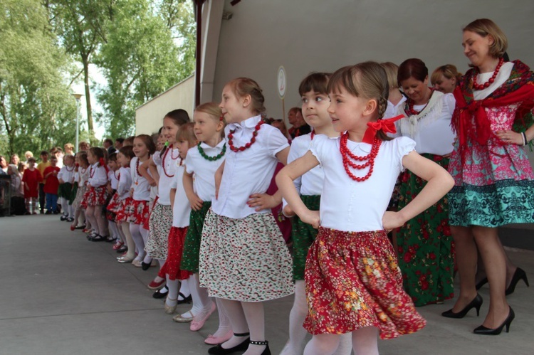 Piknik rodzinny na łowickich Błoniach